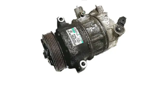 Volkswagen PASSAT B6 Air conditioning (A/C) compressor (pump) 5N0820803