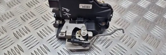 Audi A6 S6 C5 4B Front door lock 4B1837015G