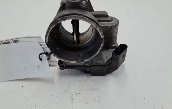 Volkswagen Golf V Throttle valve 03G128063A