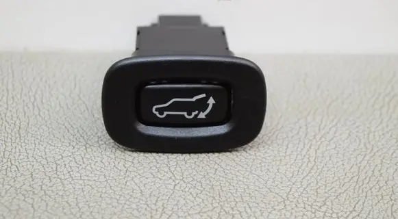 Mitsubishi Outlander Tailgate/boot open switch button 