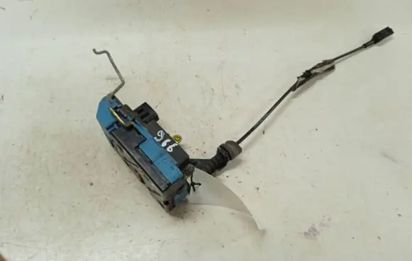 Volvo S80 Front door lock 9485305