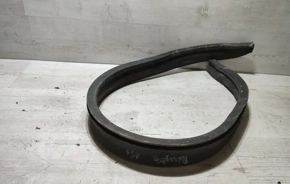 Mercedes-Benz GLA W156 X156 Engine compartment rubber A1768310042