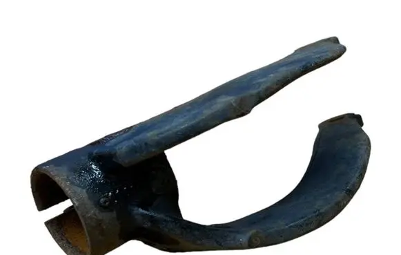 BMW X5 E70 Lower shock absorber bracket 6775086 450126