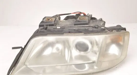 Audi A6 S6 C5 4B Headlight/headlamp 148473-00