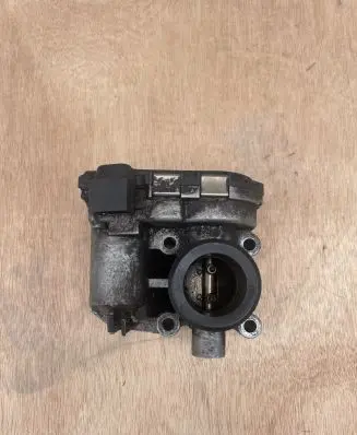 Smart ForTwo I Throttle body valve A1601410225 0003094V007 0205003055