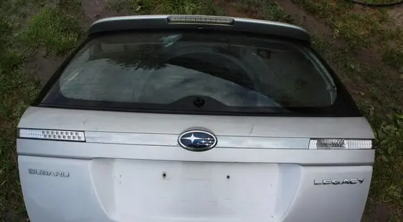 Subaru Legacy Tailgate/trunk/boot lid LEGACYIV