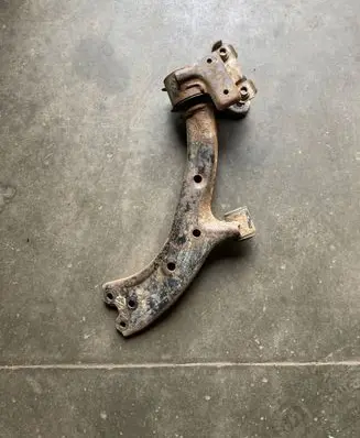 Honda CR-V Front lower control arm/wishbone