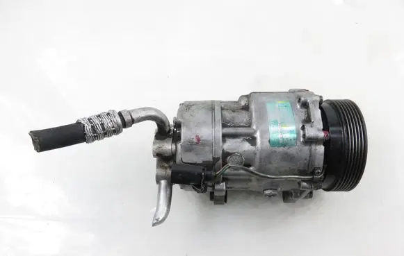 Volkswagen Golf IV Air conditioning (A/C) compressor (pump) 1J0820803F