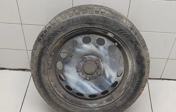 Volkswagen PASSAT B6 R16 spare wheel 5Q0601027H