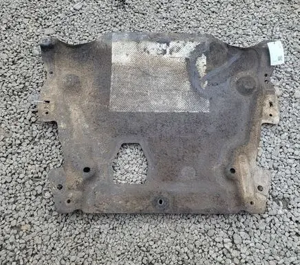Volvo V60 Engine splash shield/under tray