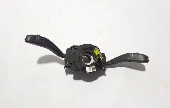 Volkswagen Amarok Wiper turn signal indicator stalk/switch