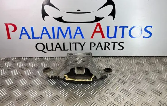 Opel Astra K Engine mount bracket 326E69