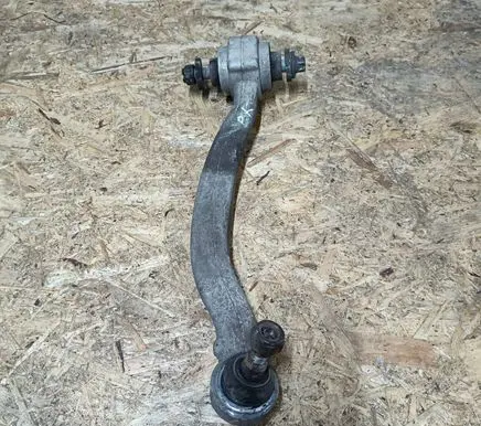 Mercedes-Benz C W204 Front control arm 022267L