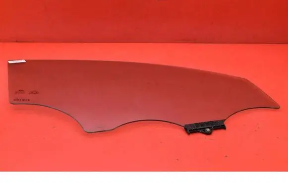 Hyundai Tucson JM Front door window glass four-door 