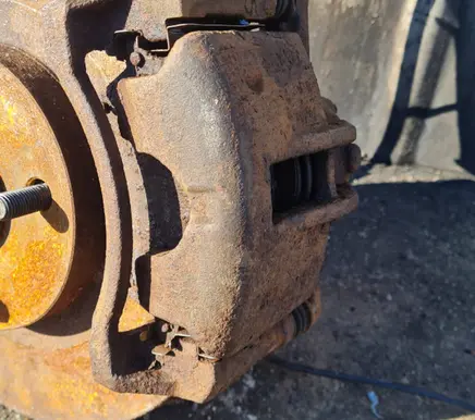 Toyota Corolla E120 E130 Front brake caliper