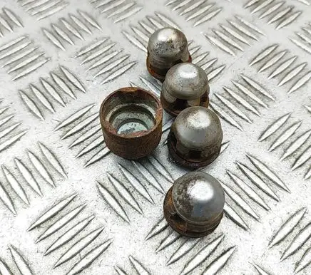 Jaguar XK - XKR Anti-theft wheel nuts and lock 1X4317A147CA