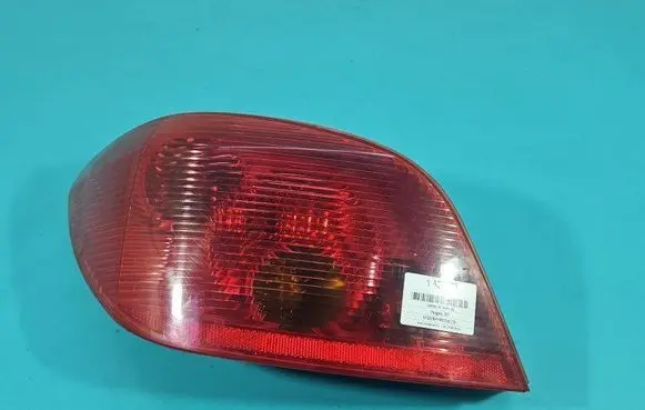 Peugeot 307 Rear/tail lights IMPRK1435767