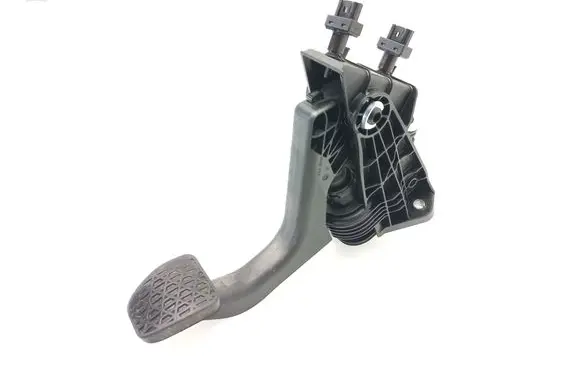 Mercedes-Benz Vito Viano W447 Clutch pedal A4472901701 0020424