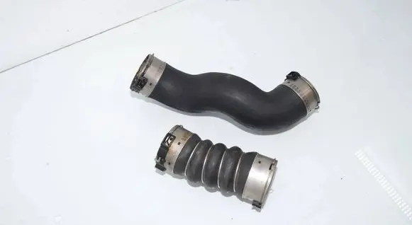 BMW 5 F10 F11 Intercooler hose/pipe 8516509 8513451 11618516509