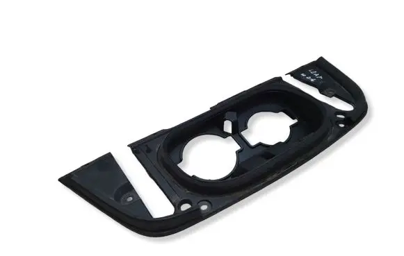 Nissan Leaf II (ZE1) Other body part 657305SH0A