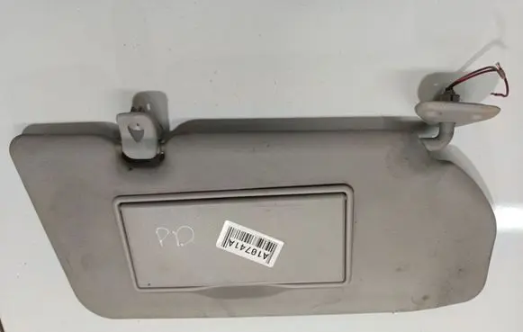 Sun visor