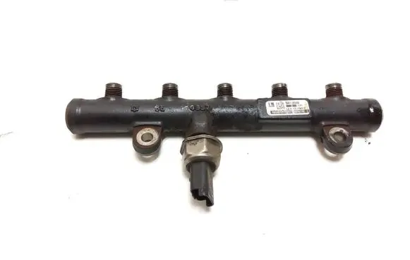 Volvo S40 Fuel main line pipe 9681649580 220733229219 080450282220