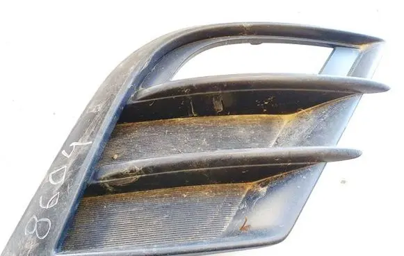 Mazda 3 II Front bumper lower grill bcd2