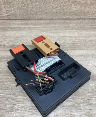 Audi A6 S6 C6 4F Comfort/convenience module 4F0907279 4F0910279N