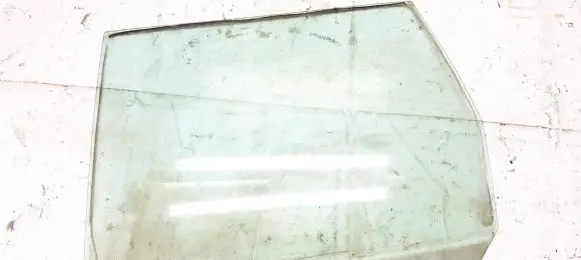 Renault Espace II Front door window glass four-door