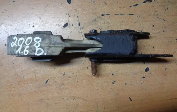 Peugeot 2008 I Engine mounting bracket 9802483780