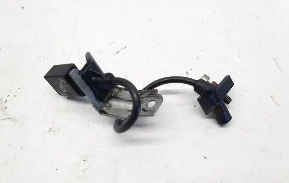 BMW 5 E60 E61 Crankshaft position sensor 0281002477 nr9057