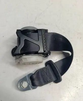 Rear seatbelt