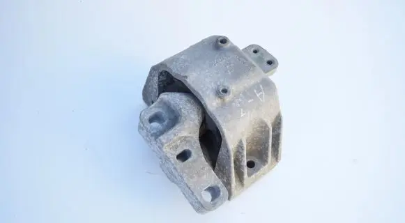 Audi A3 S3 8L Engine mount bracket 1J0199262BE