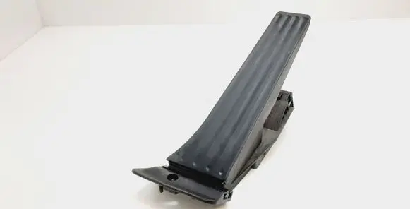 BMW 5 F10 F11 Accelerator throttle pedal 6858574
