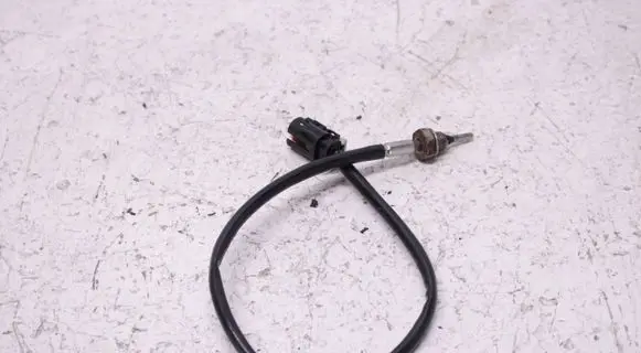 BMW 5 E60 E61 Exhaust gas temperature sensor 7811913