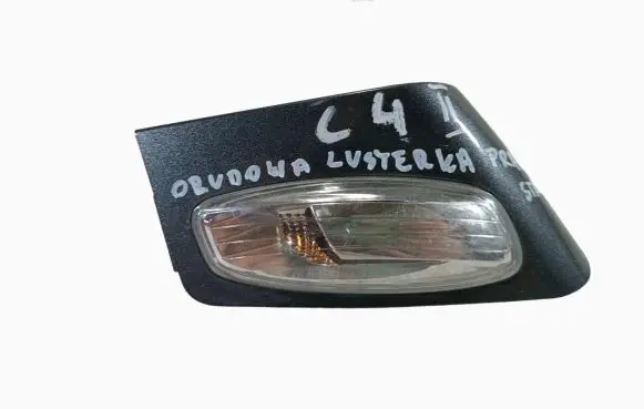 Citroen C4 II Front indicator light 9671588277