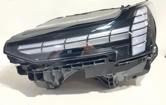 Volvo EX90 Headlight/headlamp 32450062