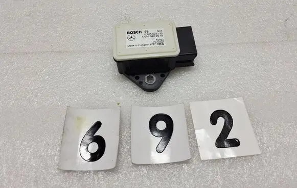 Mercedes-Benz E W212 ESP acceleration yaw rate sensor 0265005735 A0055422618