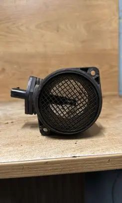 Volvo V70 Mass air flow meter 0280218088 8670115