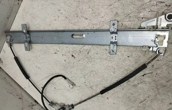 Suzuki Vitara (ET/TA) Front door window regulator with motor 8346065D00 0621008920