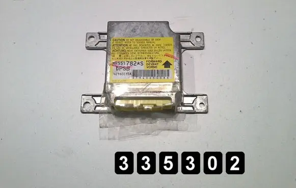 Mitsubishi Pajero Engine control unit/module mr551782s