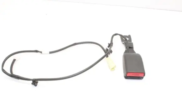 Mitsubishi Outlander Front seatbelt buckle