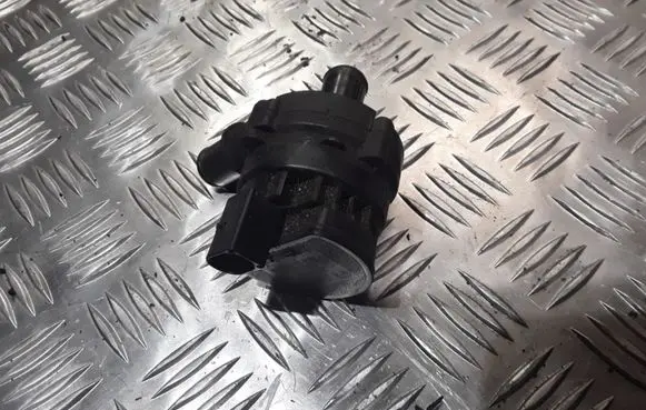 Nissan Qashqai Electric auxiliary coolant/water pump 0392023015