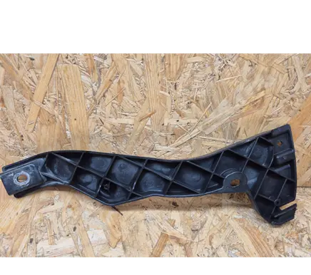Audi A4 S4 B7 8E 8H Front bumper mounting bracket 8E0807203B