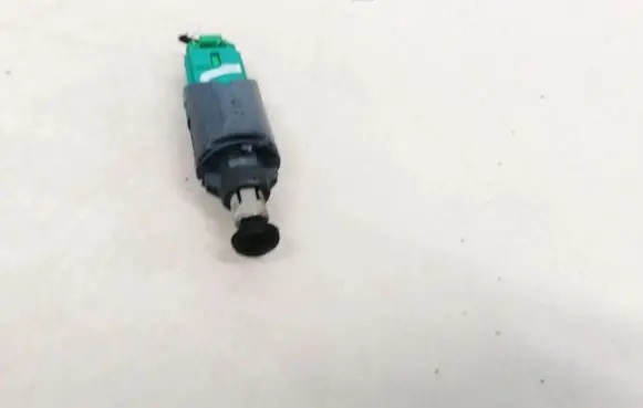 Renault Scenic III - Grand scenic III Brake pedal sensor switch 253250007R