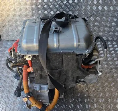 Nissan Leaf I (ZE0) Engine swap EM57 5SA0A