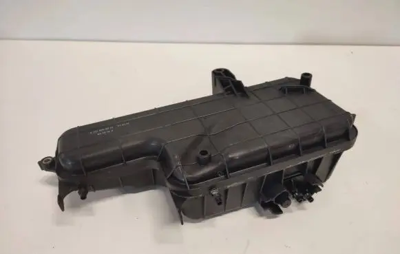 Mercedes-Benz E W211 Vacuum air tank A2118000019 054856A