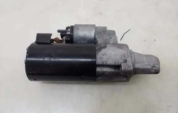 Mercedes-Benz E W212 Starter motor A6429060900