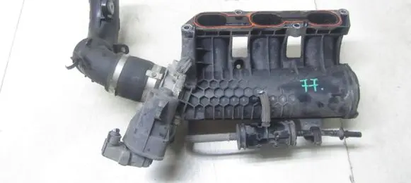 Citroen C4 Cactus Intake manifold 9802101480