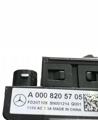 Mercedes-Benz C W205 Fog light switch A0008205705